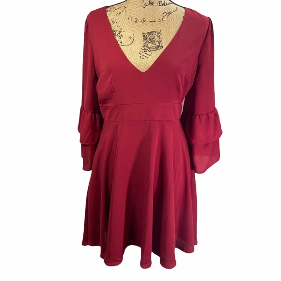 BB Dakota Dresses & Skirts - BB Dakota Dark Red Dress V neck Sz 10